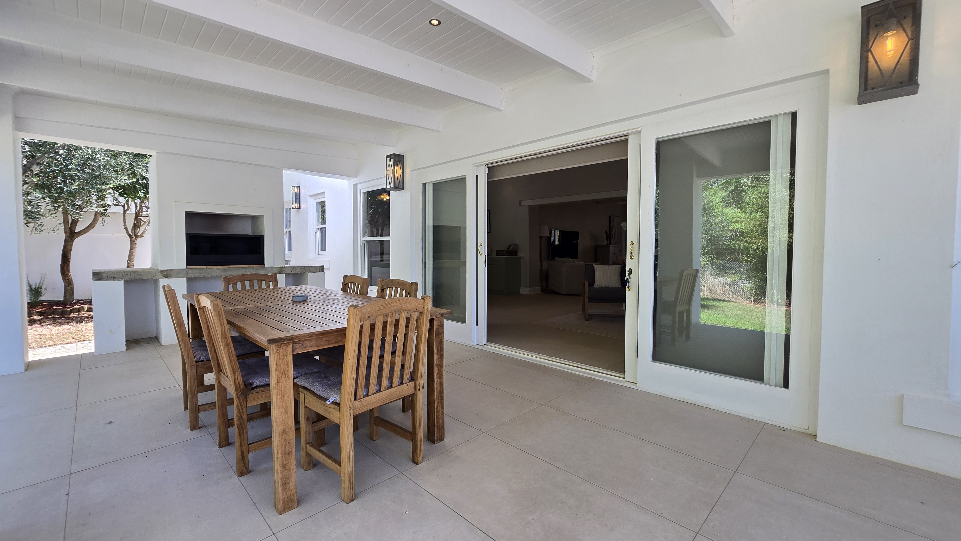 Hoof House ensuite bedroom