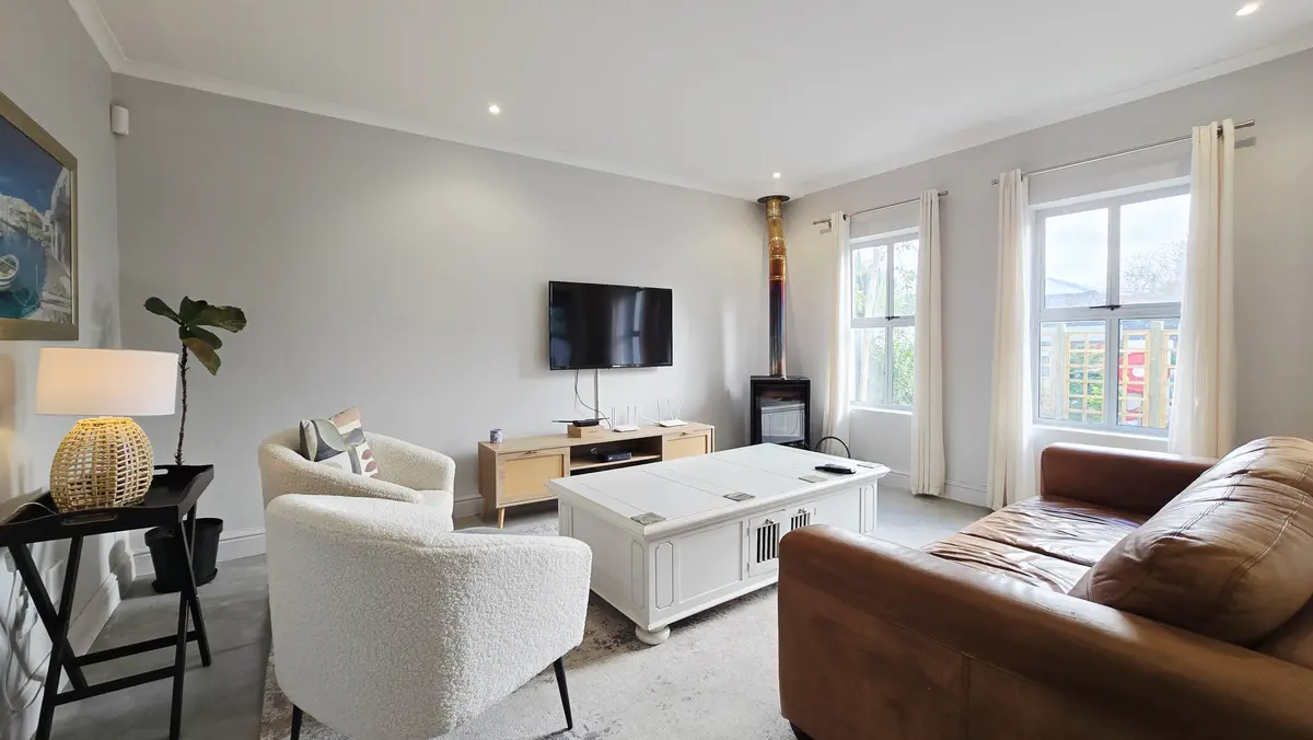 Town House 4